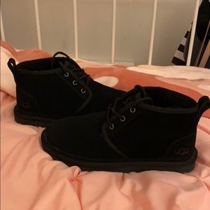 Women’s UGG Neumel in black